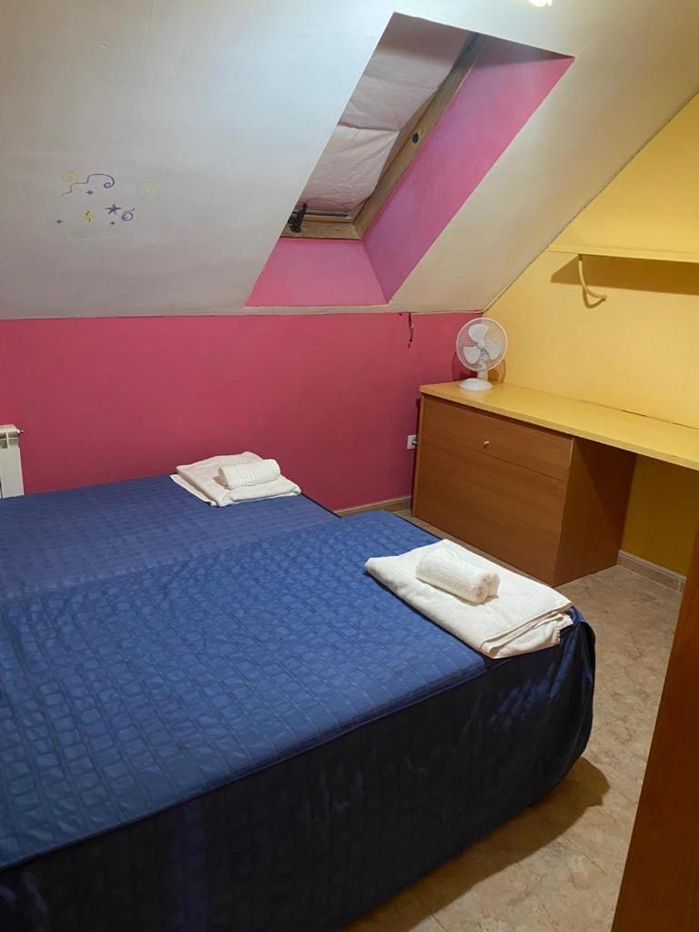 Hostal y Apartamentos la Vereda Ruidera Exterior foto