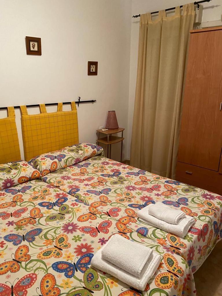 Hostal y Apartamentos la Vereda Ruidera Exterior foto