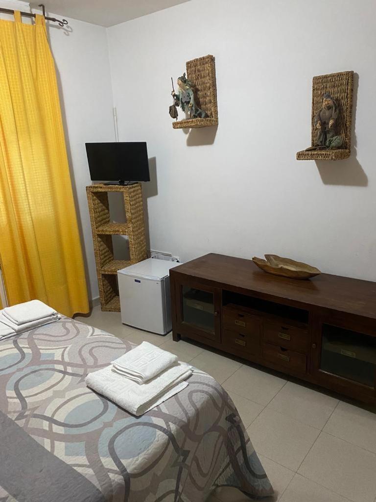 Hostal y Apartamentos la Vereda Ruidera Exterior foto