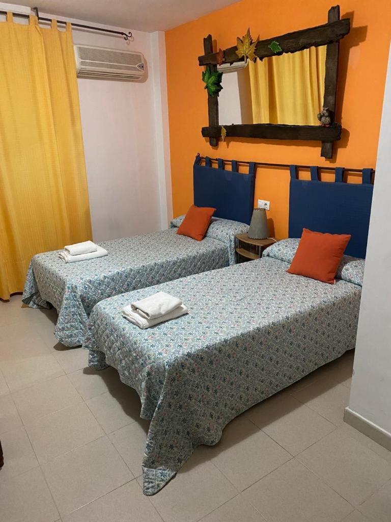 Hostal y Apartamentos la Vereda Ruidera Habitación foto